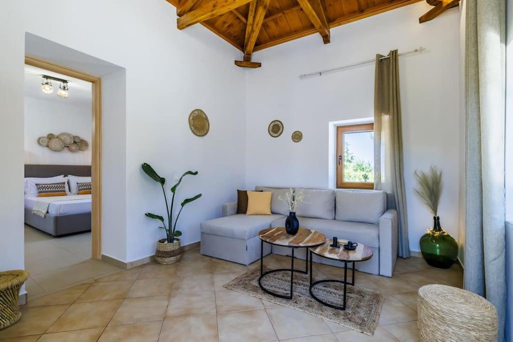Villa Koukounaria Скопелос Экстерьер фото