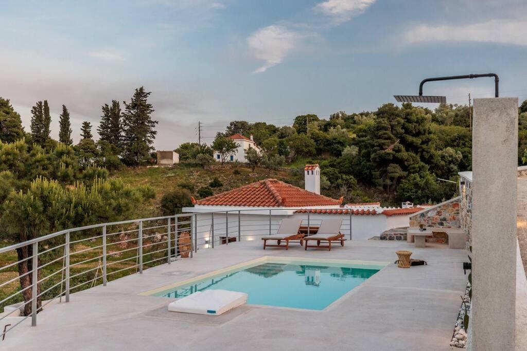 Villa Koukounaria Скопелос Экстерьер фото