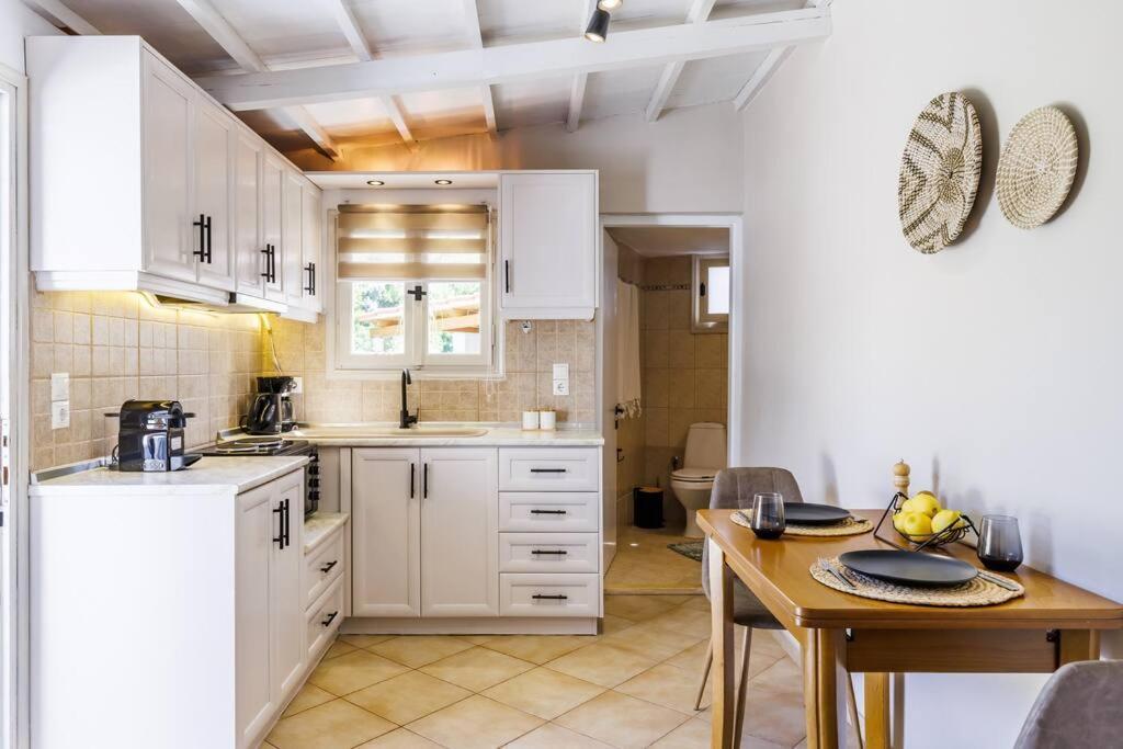 Villa Koukounaria Скопелос Экстерьер фото