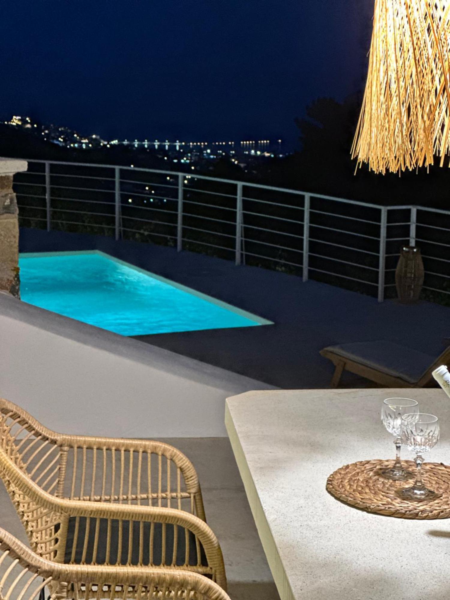Villa Koukounaria Скопелос Экстерьер фото